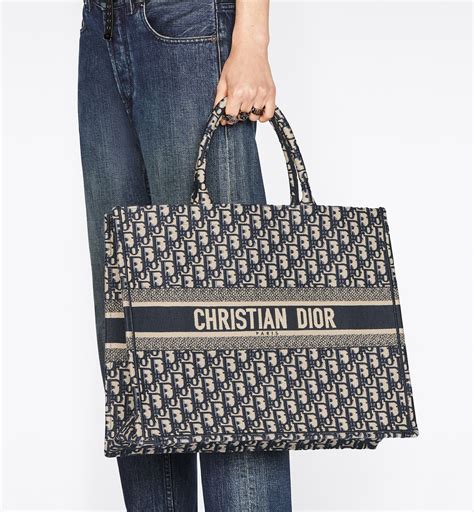 borsa dior book tote usata|Borse Pre.